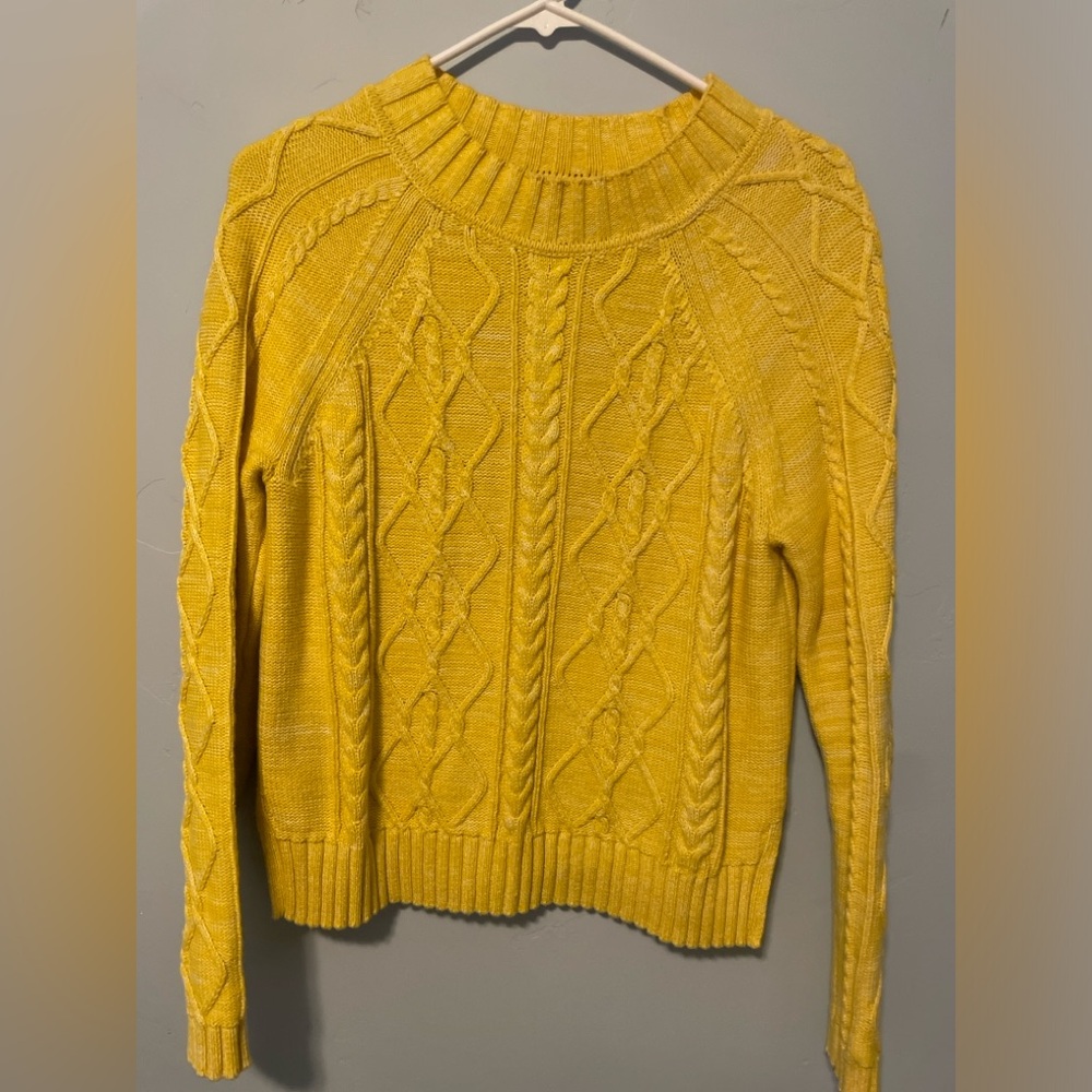 GAP Yellow Cable Knit Swearer